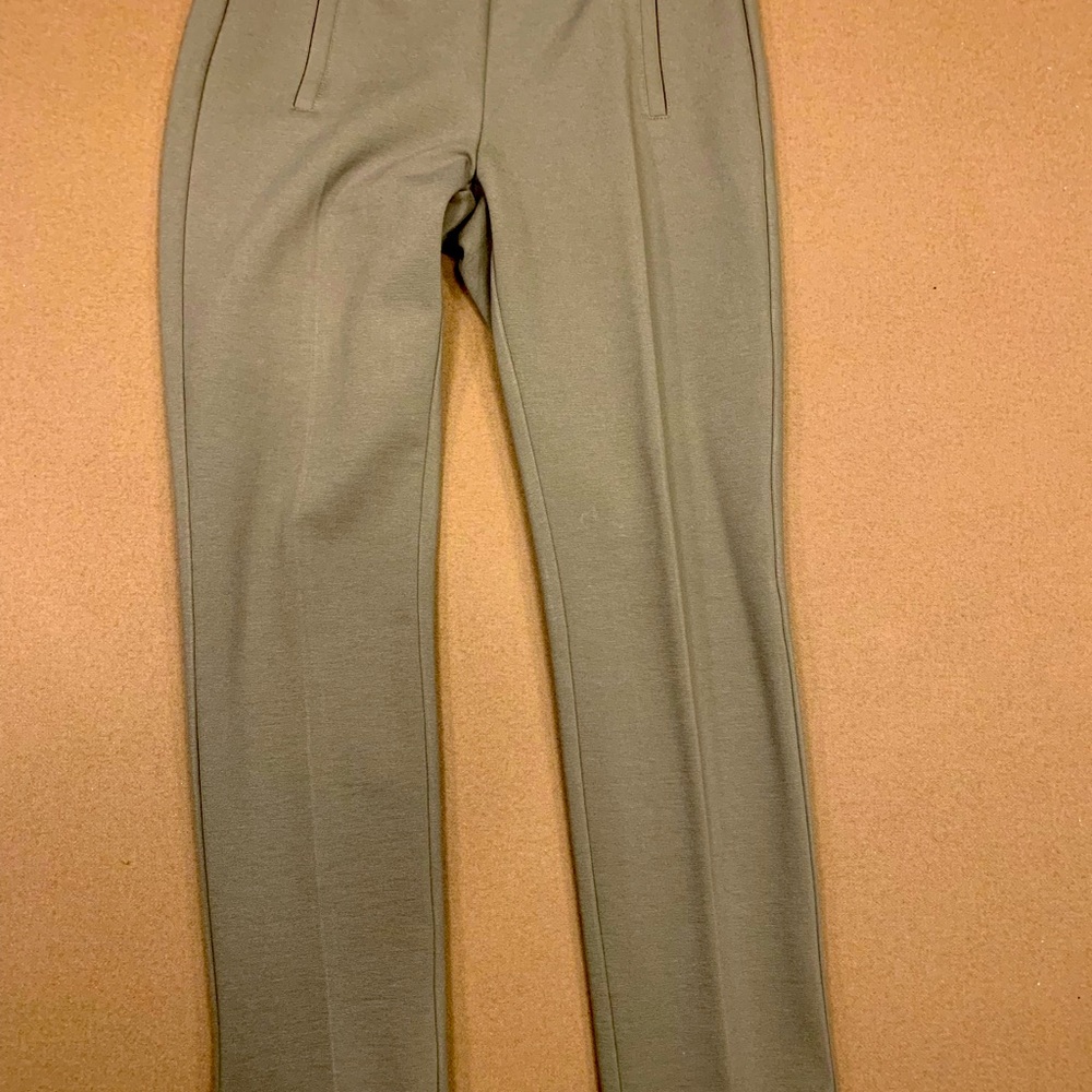 Chicos ankle pant, moss green, XXS , like new